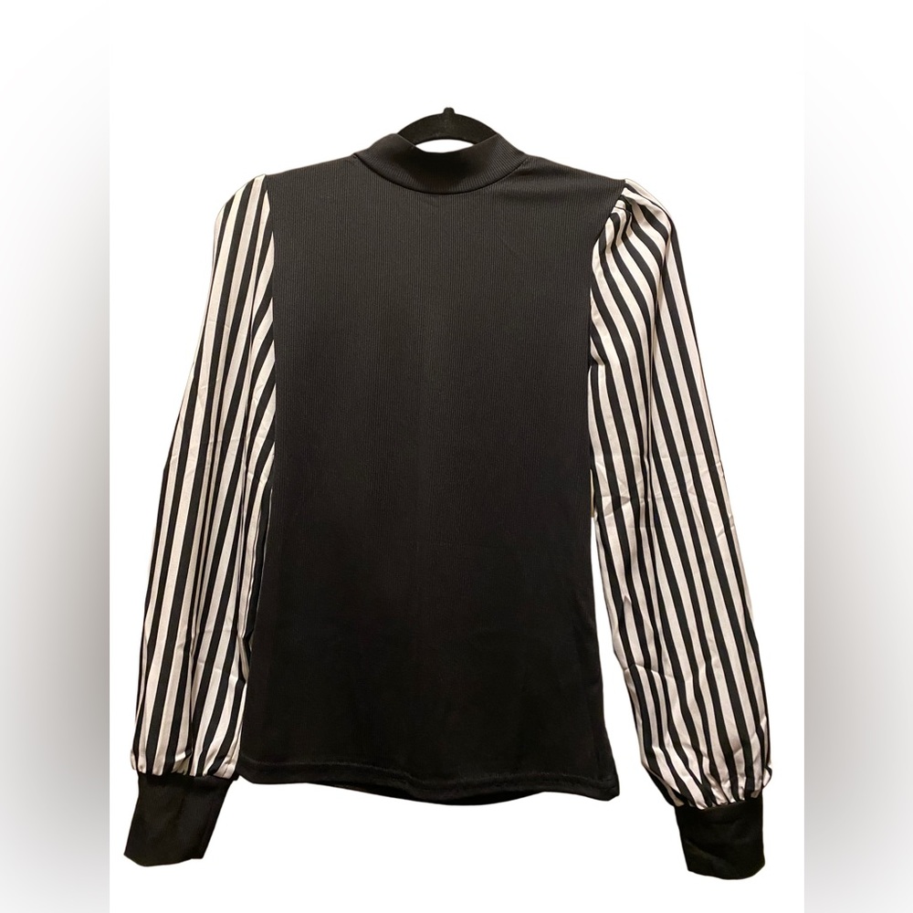 Striped Sleeve Shirt